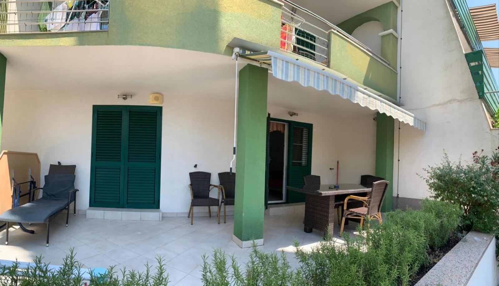 Vila Smirna Sveti Filip i Jakov Exterior foto