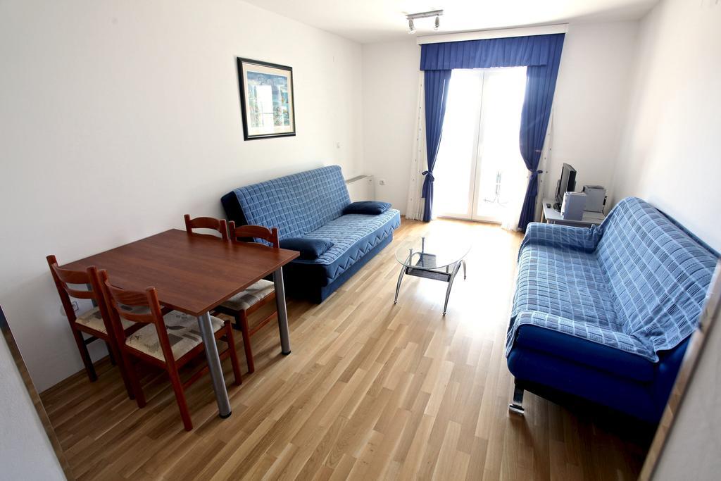 Vila Smirna Sveti Filip i Jakov Zimmer foto